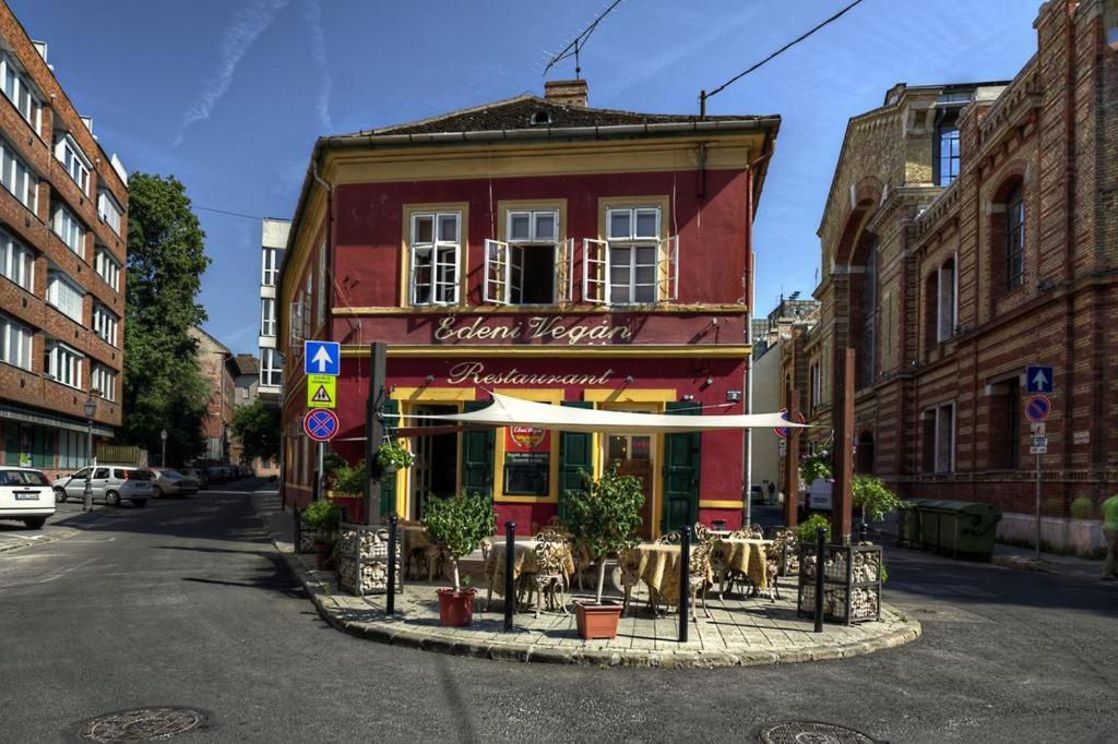 Buda Downtown Apartment Budapest Exterior foto